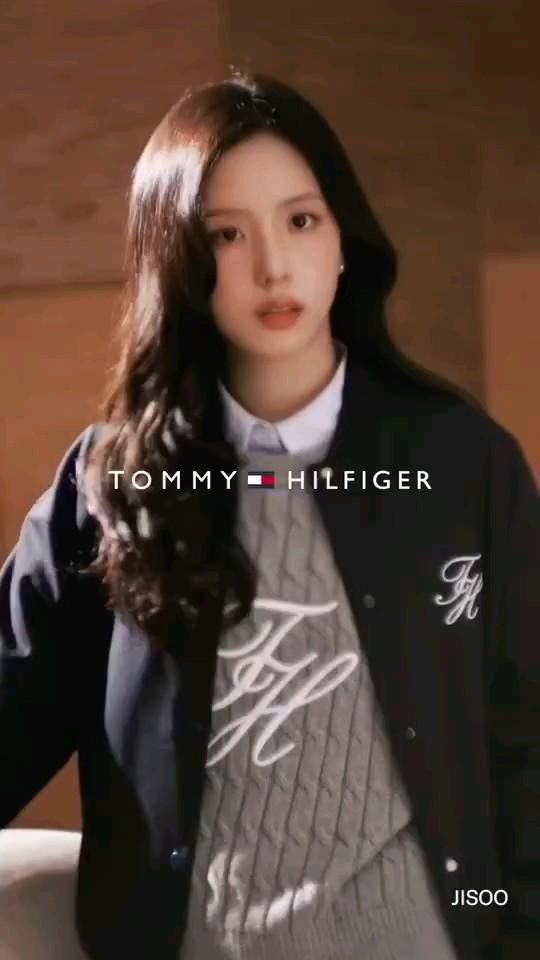 rooh3747's tweet photo. The JISOO x Tommy era is coming🥹

JISOO AT TOMMY SHOW

#JISOOxTommyHilfigerNYFW https://t.co/gyWq8ZtByQ