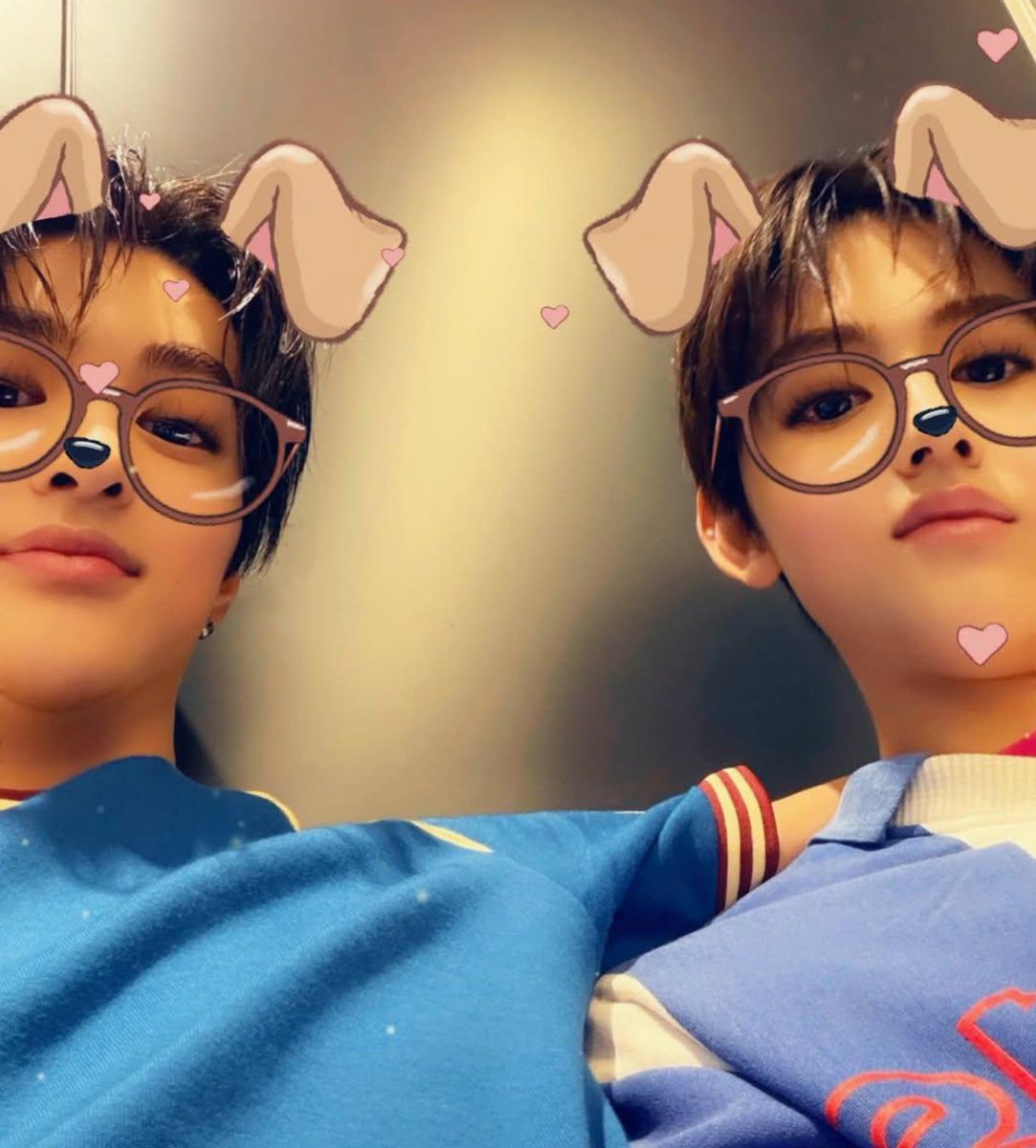 hooniado's tweet photo. yo y el amor de mi vida:3 ALGÚN DÍA..algún día d estos.. https://t.co/xH1uBKhL5s