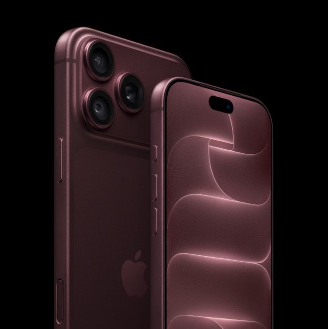 HANCOCK_LOL's tweet photo. 🚨 Twitch streamer Cookielol won’t be upgrading to iPhone 18 

“For me, 17 just feels right.” https://t.co/Ly9nkIU1DF