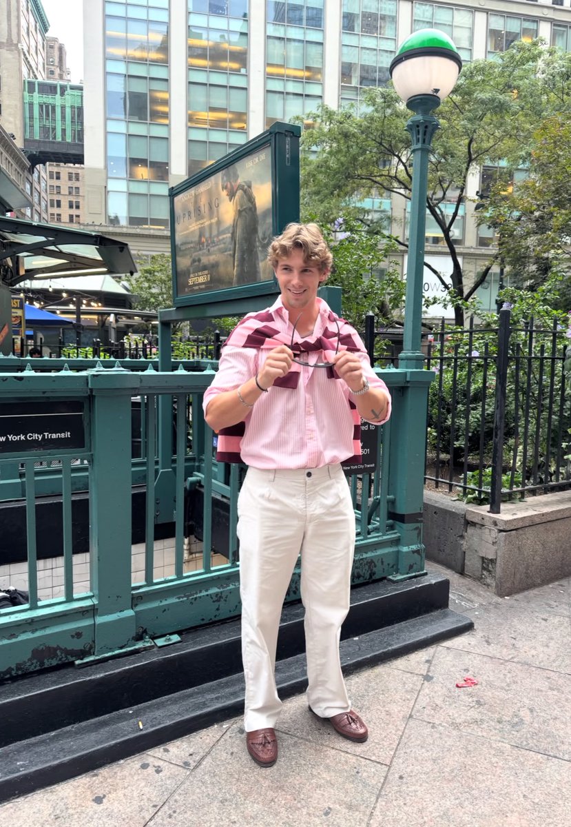 calebbmcdaniell's tweet photo. US open https://t.co/kgLtqYv5FE