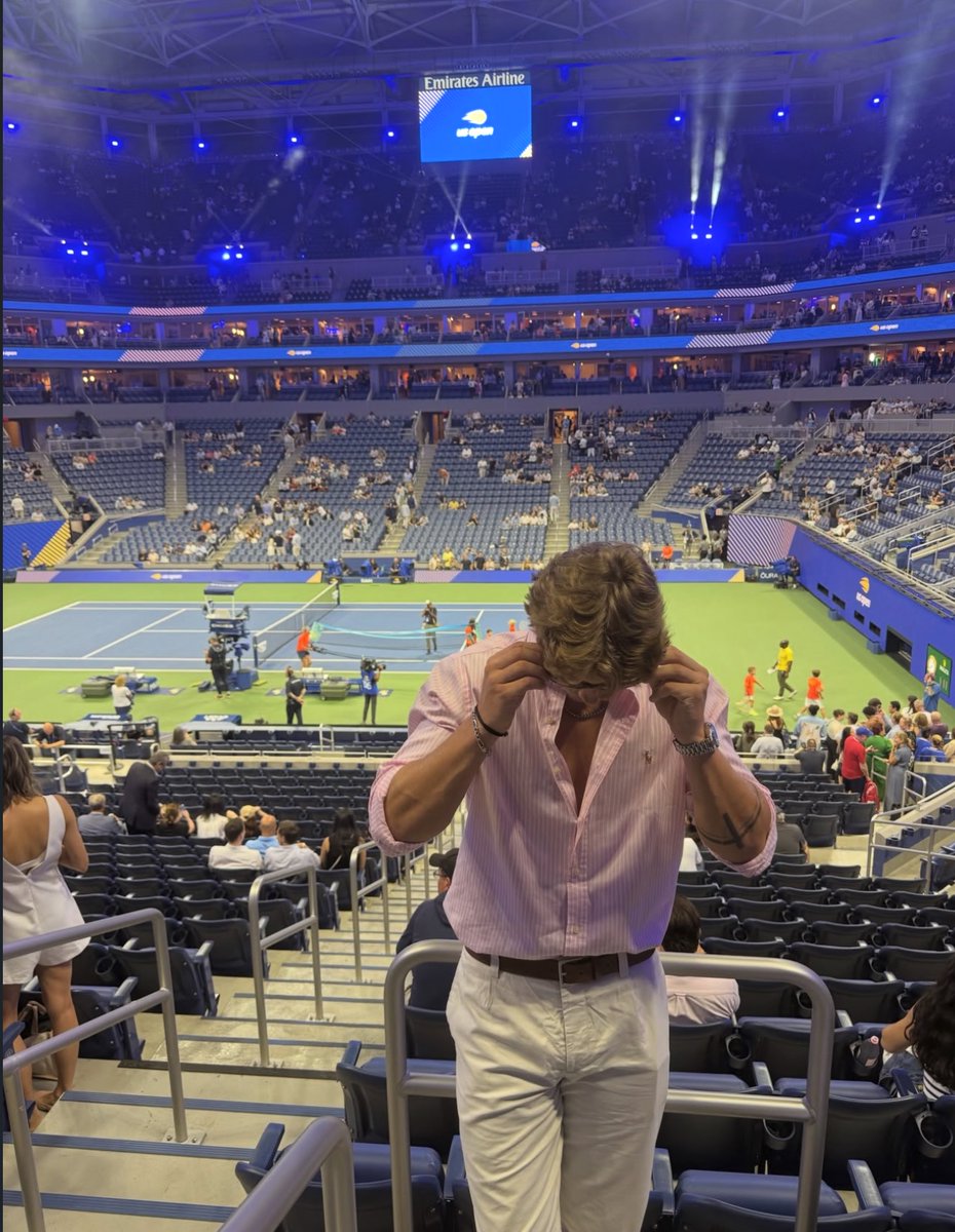 calebbmcdaniell's tweet photo. US open https://t.co/kgLtqYv5FE