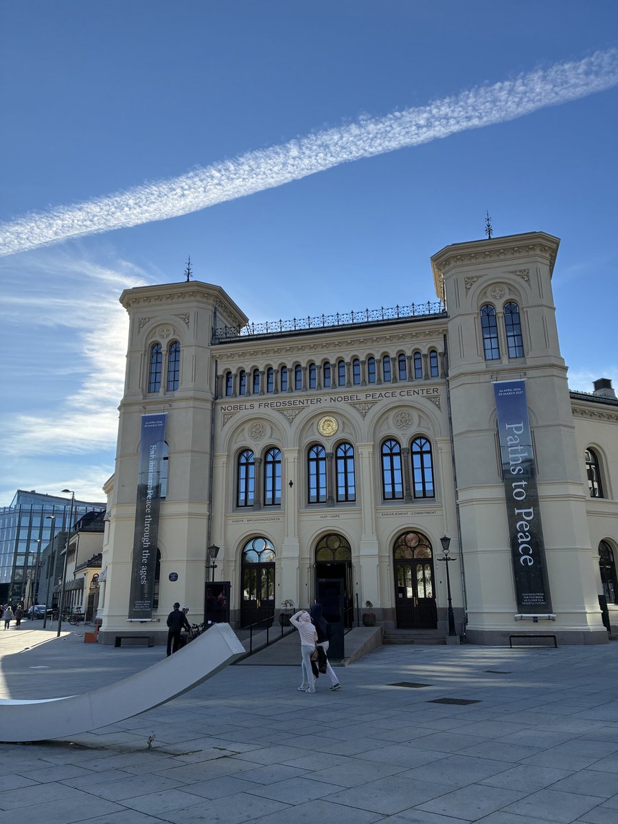 ValentinaGuzman's tweet photo. Me acerqué al Instituto Nobel para ver la exposición en honor a María Corina Machado. Está cerrada por renovaciones. Hablé con varias personas, la admiran mucho sí, pero bajan la mirada indignados cada vez que salía el tema de haber regalado su premio. Embarazoso. https://t.co/cUs8JESpH6