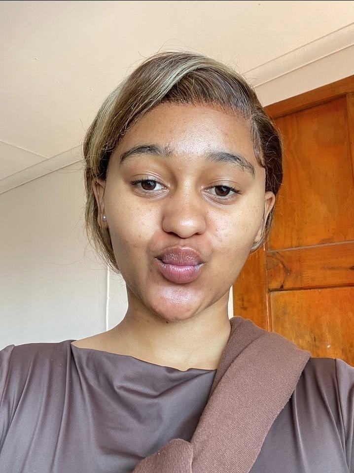 Atikaaa9y's tweet photo. I need a poor boyfriend any One?💔 https://t.co/gXu6x4XVxJ