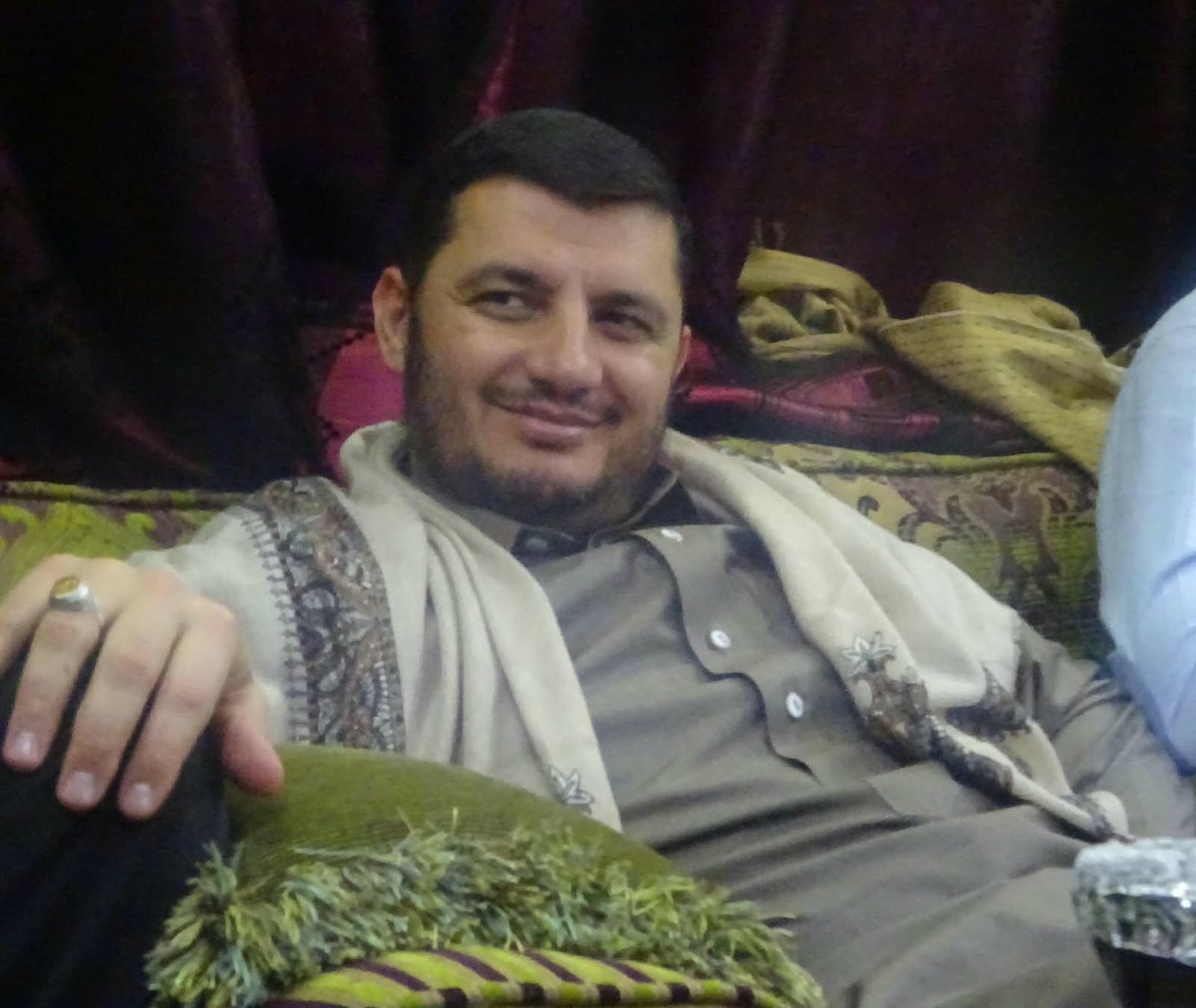 moghnieh4's tweet photo. سلامٌ على سفراء عاملة إلى جبال صعدة والرّواسي اليمانيّة.
-الشّهيد القائد وسيم جباعي -مهدي حناويه- في #اليمن العزيز. https://t.co/xYQGmCfQDy