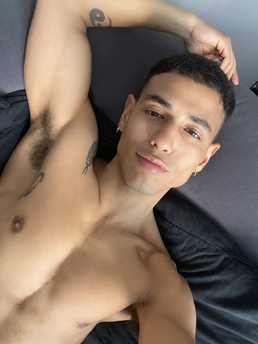 lonsoleone's tweet photo. La carita 👶🏽 | La vergota 🥵
https://t.co/mwX5YAd3Zg https://t.co/m5jqIGocqg