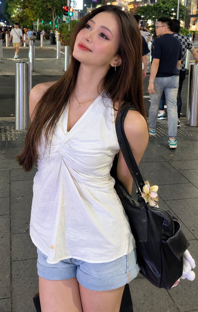 RevaDiMaria's tweet photo. Kathrina 

🩴Reparasi High Definition (HD) https://t.co/QxquMQ37ZR