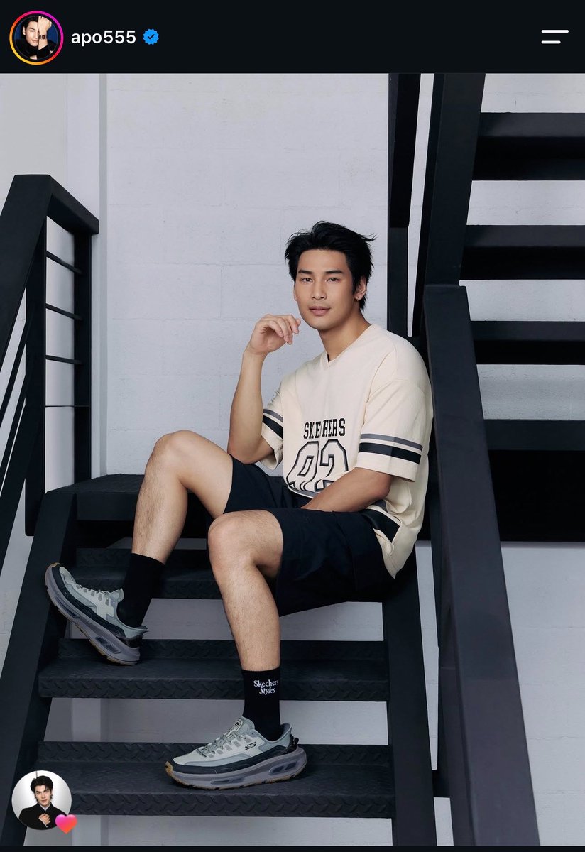 MulliUso's tweet photo. ((ไม่เอาอะไรแล้วพี่มาย จะเอาแต่อาโปคนเดียวเลยมั้ง ยุ่งแค่ไหน แต่เธอขาลงรูปต้องได้ขอกดไลค์แสดงความเป็นเจ้าของหน่อย ครับๆ สเกชเชอร์น่ารักมากครับ💚💛)) https://t.co/uc1RvK80DI
