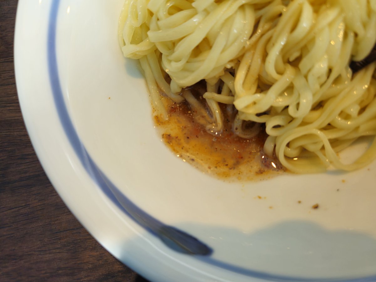 TigerRamen's tweet photo. 麺や 青雲志
【冷し燻しのど黒まぜそば】

1年ぶりに青雲志でのど黒を頂く🙏
冷たいツルツル平打ち麺に、
のど黒の風味が旨すぎる！

去年の冷しのど黒が懐かしい☺️ https://t.co/uQLyK4kf6Y