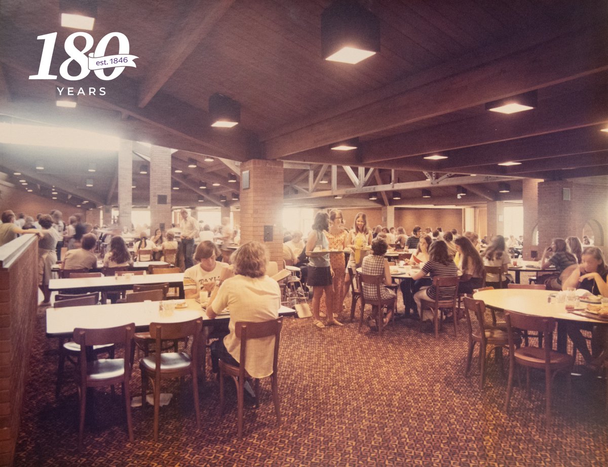 tayloru's tweet photo. Happy Thursday, Trojans! We're only two weeks away from Founders Day!

Taylor Fun Fact:
Hodson Dining Commons opened in 1972, and one of the first events it hosted was for more than 300 guests during Alumni-Parents-Seniors Weekend (now Homecoming & Family Weekend)!

#tayloruniversity #tayloru #tulifetothefull