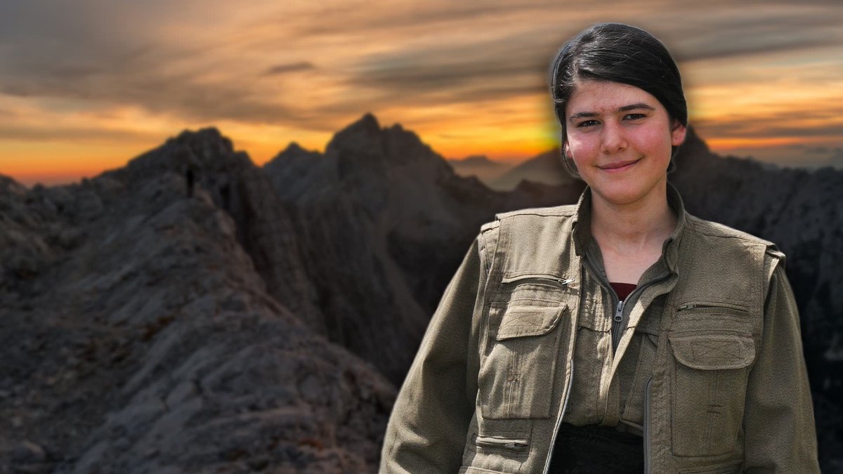 erewan___'s tweet photo. Şehîd Gulebar Kurdistan - Evîn Korkmaz

Şirnex https://t.co/w4WMo8KWlM