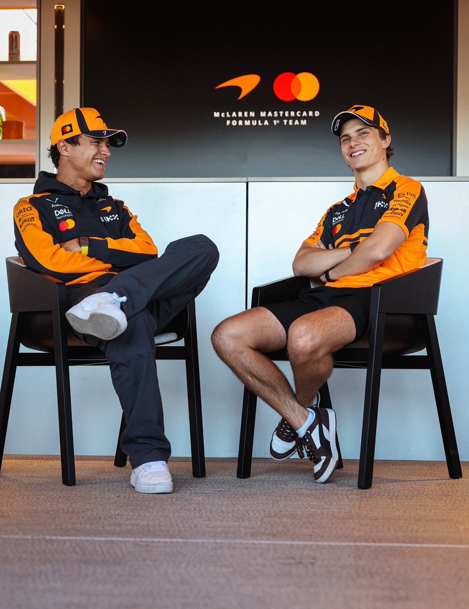 McLarenF1's tweet photo. Just our duo doing duo things 🧡
 
 #McLarenF1 | #SpanishGP 🇪🇸 https://t.co/ZfUop7kQXM
