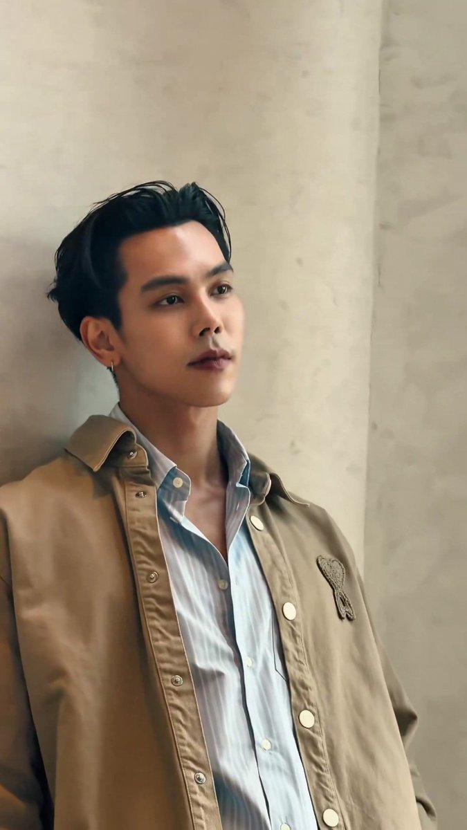 mnisept's tweet photo. 📸  คิดถึงพี่ตรีคับ ขุดคลิปมาแคปแล้วคับ หล่อคับ #treporapat https://t.co/C8eHPAesoz