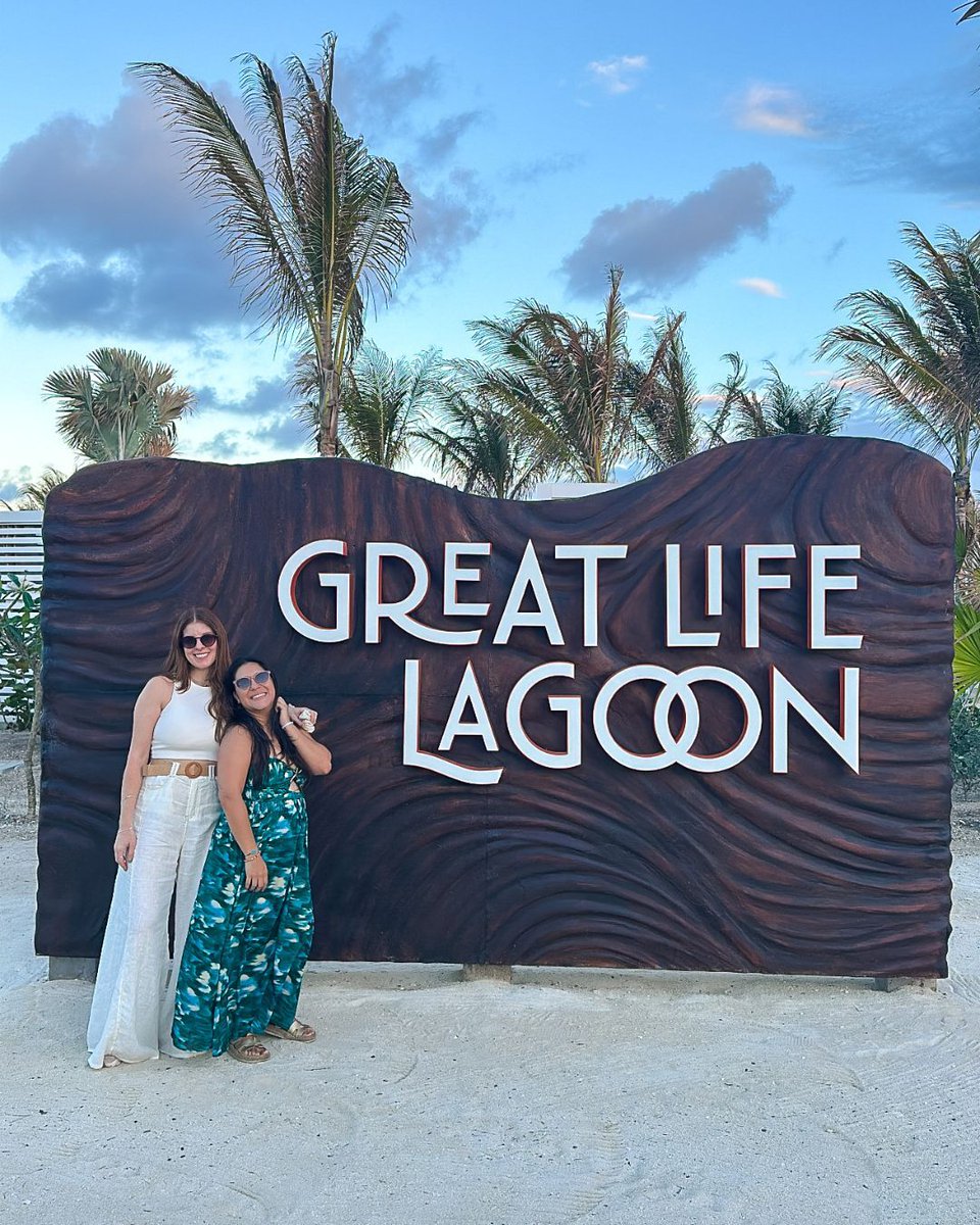 chew143's tweet photo. Trade autumn crispness for paradise with a Fall getaway to Norwegian Cruise Line’s private island, Great Stirrup Cay. 🍂✨ Swap chilly breezes for warm, crystal-clear ocean waters, or lounge poolside with refreshing cocktails and island-inspired cuisine. Unwind under the... https://t.co/x1O7CgeErS