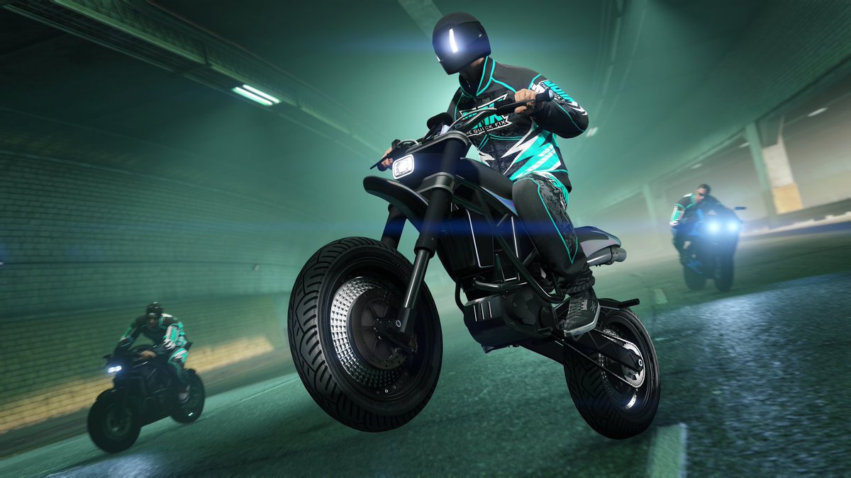 RockstarGames's tweet photo. Offload GTA$1,000,000 of MC Business product for the latest GTA Online Weekly Challenge and get the Junk Tracksuit along with a GTA$1,000,000 bonus.

Part of this week’s Biker Bonuses during the Business Rivalries Event: https://t.co/pe5qSIh4dz https://t.co/I3TWSoq28E