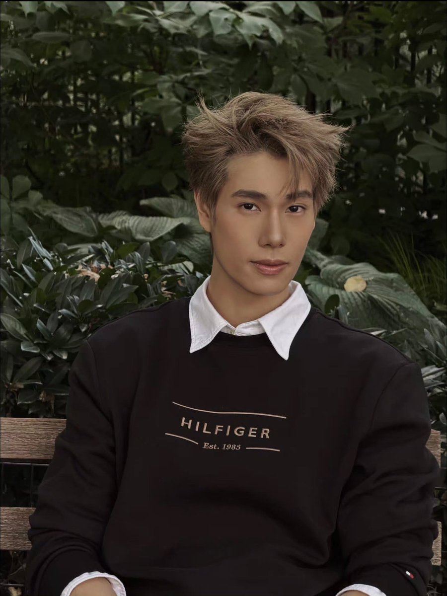 fedanppw's tweet photo. ARE YOU READY FOR PHUWIN TANGSAKYUEN TOMMY HILFIGER FASHION WEEK? JOIN US SUPPORT PHUWIN

01:00 FOR THAI TIME

TAGS : USE KW AND TAGS WHEN EVENT START 

PHUWIN STUNNING NYFW27
#️⃣ TommyHilfigerXPhuwin
#️⃣ TommyHilfiger

PHUWIN STINT IN NYC

#TommyHilfigerXPhuwin
#TommyHilfiger #TommyFamily
#phuwintang @phuwintang