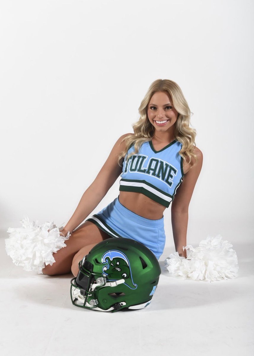 Campus_Cuties's tweet photo. Sydney Uddo | Tulane 💚 https://t.co/65jOv4gpMF
