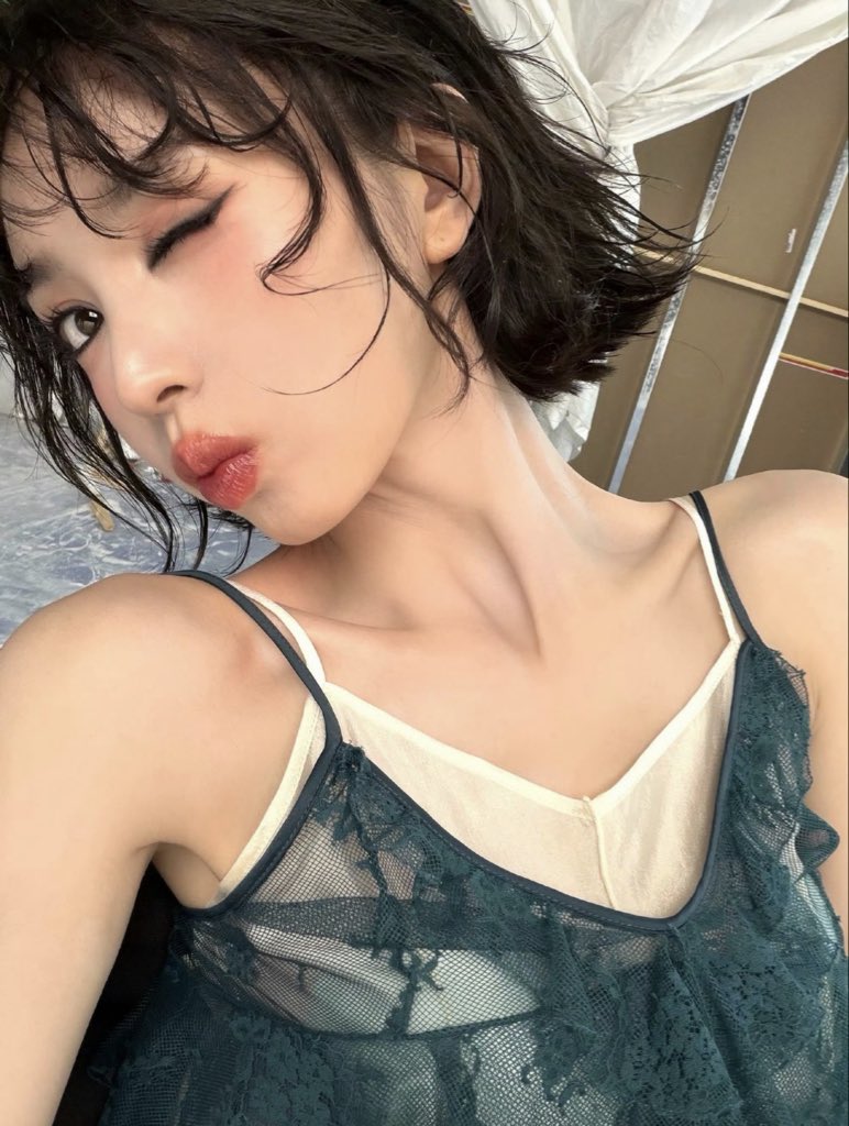 mytimesicha's tweet photo. I love her. https://t.co/LNBeAN797m