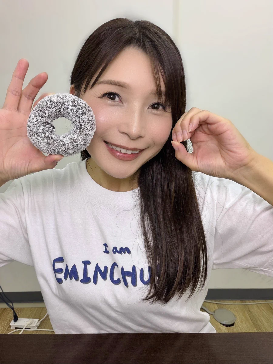 新田 恵海 / Emi Nitta в X: „#えみゅーじっく12周年 生配信