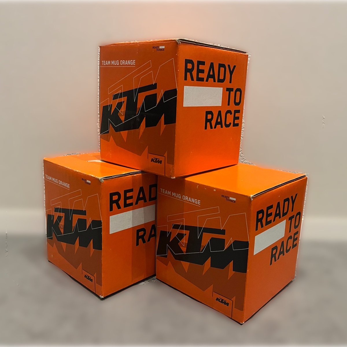 CHITCHAI_mtg's tweet photo. 【続報】
KTM KOBE EAST様(@IMPALA_KobeEast)から協賛品を頂きました✨
お楽しみ企画の景品とさせていただきます!いつもありがとうございます🙏
ミーティングまで約1ヶ月となりました!
絶賛参加登録お待ちしております📝
https://t.co/5RRsnGhzZu
#KTMJ
#ちっちゃいものミーティング🍁
#ちちゃミ https://t.co/EcuANx9Hda