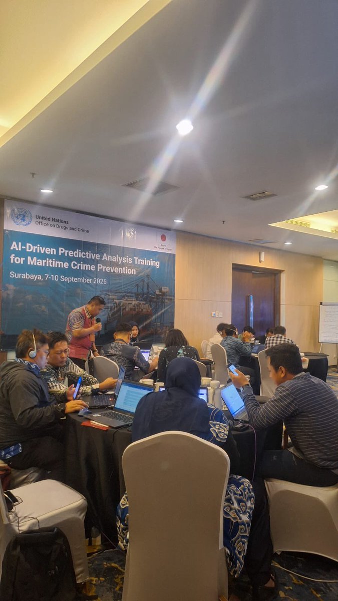 UNODC_BMB's tweet photo. AI is transforming maritime crime prevention.

This week @UNODC_BMB worked with four 🇮🇩 maritime law enforcement agencies in Surabaya on AI-driven predictive analysis, covering maritime data, risk detection &amp; operational decision-making, with support from 🇯🇵 @JapanMissionVie. https://t.co/Wa8pJT91r7