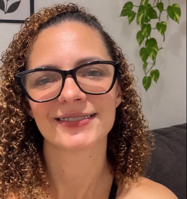 SuziianeReis's tweet photo. #NovaFotoDePerfil https://t.co/0fG2g9evzC