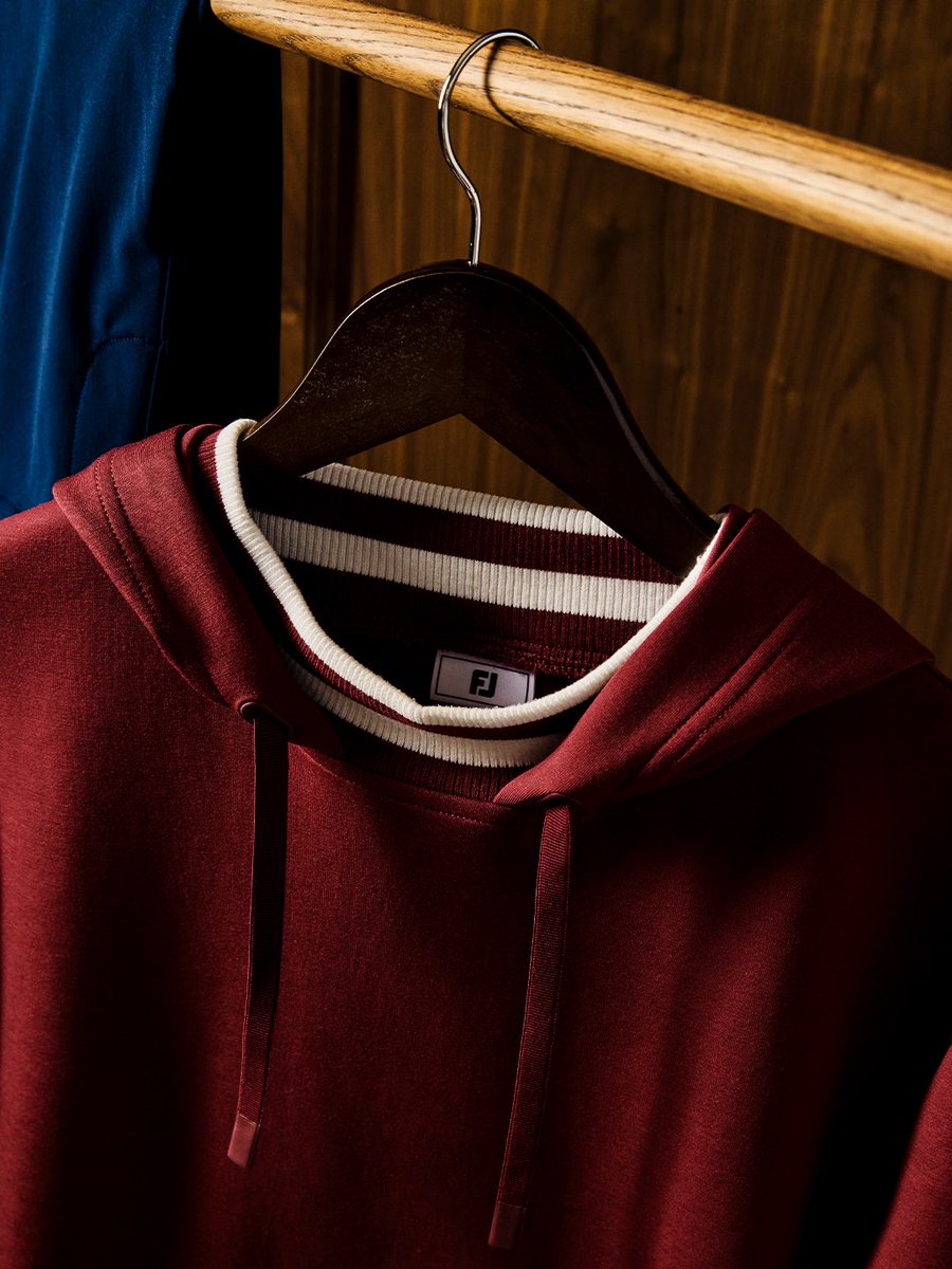FootJoy's tweet photo. New Fall arrivals just hit the site.

Heritage Logo polo in ProPique Khaki is a great piece https://t.co/DJEXttM0b2
