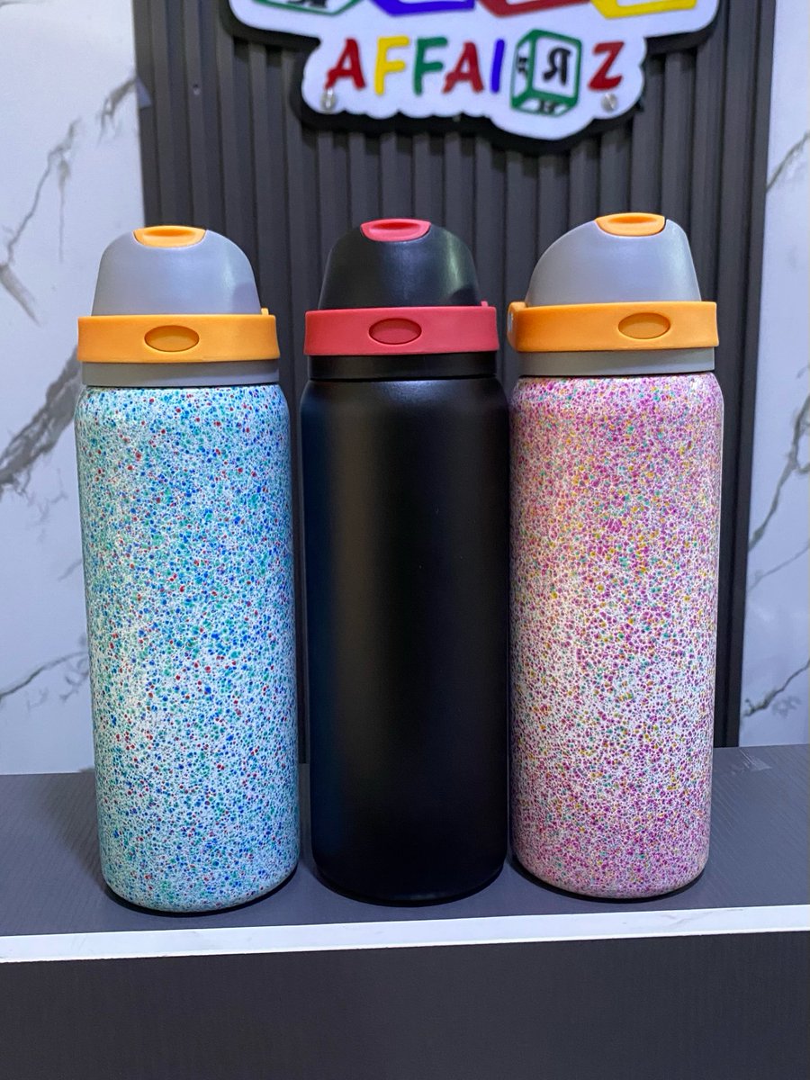 rafael1859's tweet photo. Insulated Water Bottle keeps drinks cold and refreshing longer. Perfect for school, work, gym, outings, and daily use. Price: 14, 000. Order via DM or WhatsApp: 08077710345. Visit our store beside Fidelity Bank, Murtala Mohd Way, Bauchi. https://t.co/1ksGyoWUBj