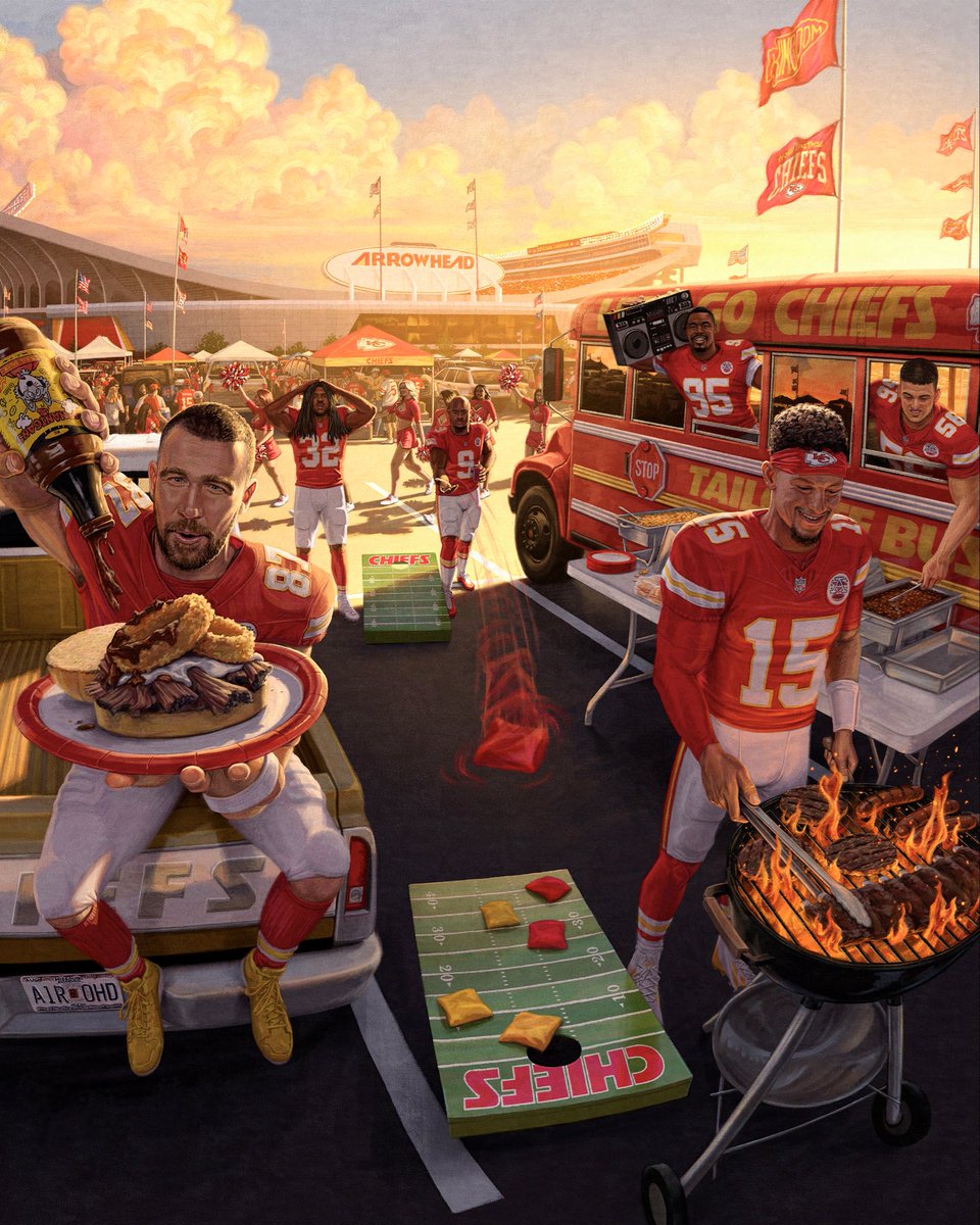 GrantGruenhaupt's tweet photo. Sketch vs Final for the Chiefs home opener artwork! https://t.co/DKXXonsxC8