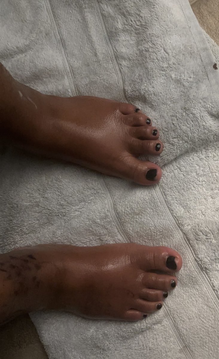 Pisc3sprincess1's tweet photo. Here’s a little sneak peak 💗💗
DM me for more content 
#payme #sellingcontent #paypig https://t.co/DN47ja6sdX