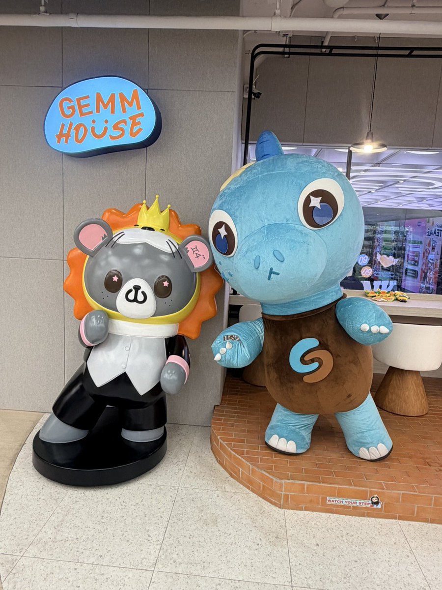 REXXA__gmmtv's tweet photo. วันนี้แฮปปี้ม้ายยยยยย
#GEMMHOUSE
#REXXA https://t.co/SFRcBKRokp