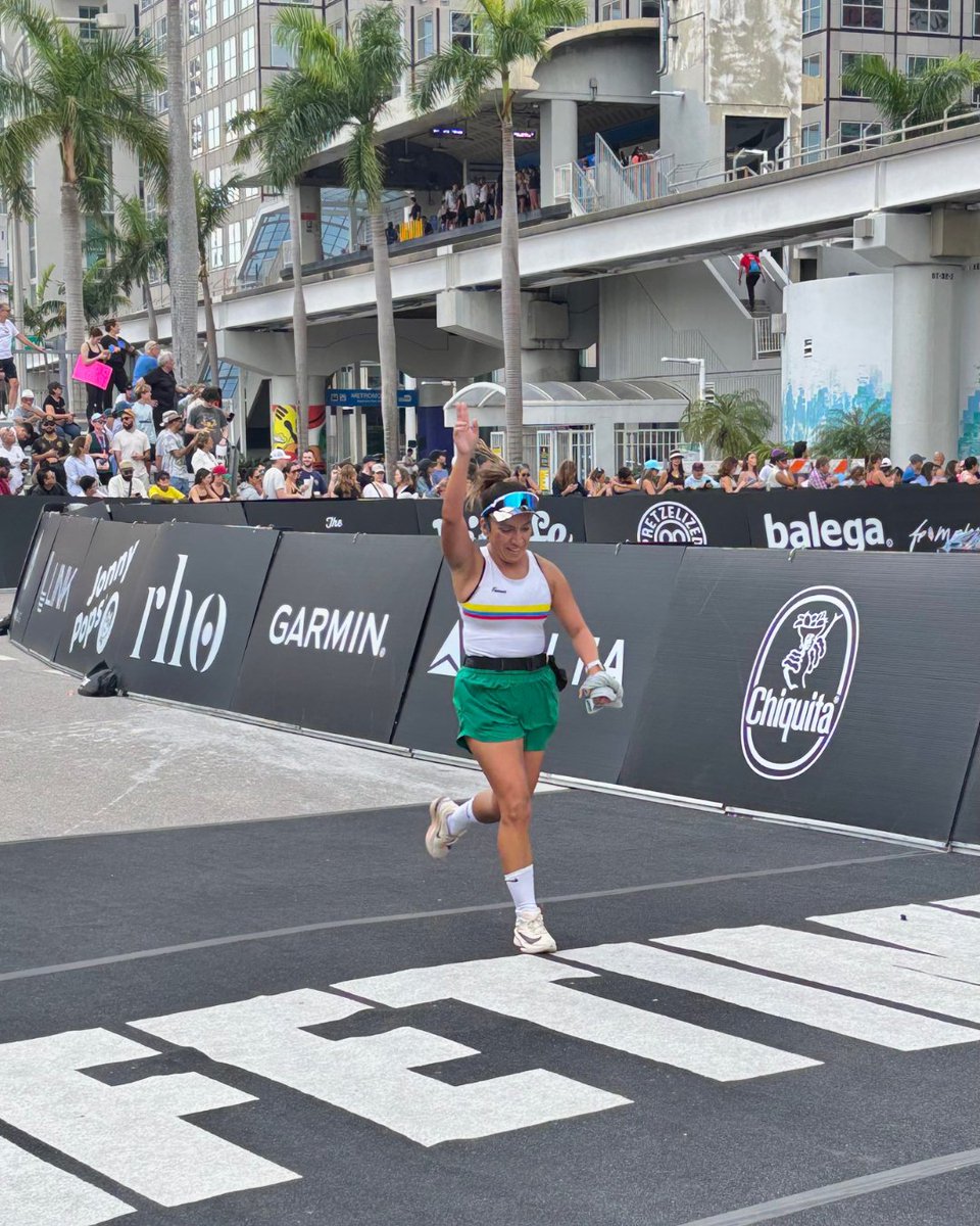 realbuzzcom's tweet photo. Miami is always a good idea 👀 especially when there’s a marathon involved 🏃‍♀️🌴☀️ https://t.co/B6rUv5BTBh