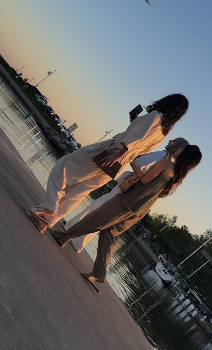 Footsiecouple94's tweet photo. Candids 🥰😍

#feet #nolimit #porn  #indianfeet #candid #sex #mvsales #onlyfans #سكس #نيك 
#nsfwtwt #nolimits #ometv #momson #creep #hs #cam #creepshot https://t.co/P6XCCvsgdo