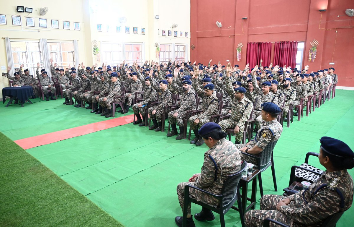 ClarkSwaynpi's tweet photo. The Commandant of 109 Bn chaired a Sainik Sammelan and Welfare Meeting at Unit HQ today, prioritizing personnel well-being and swift grievance redressal to maintain a motivated force ready for any challenge. https://t.co/W604WfEfkc