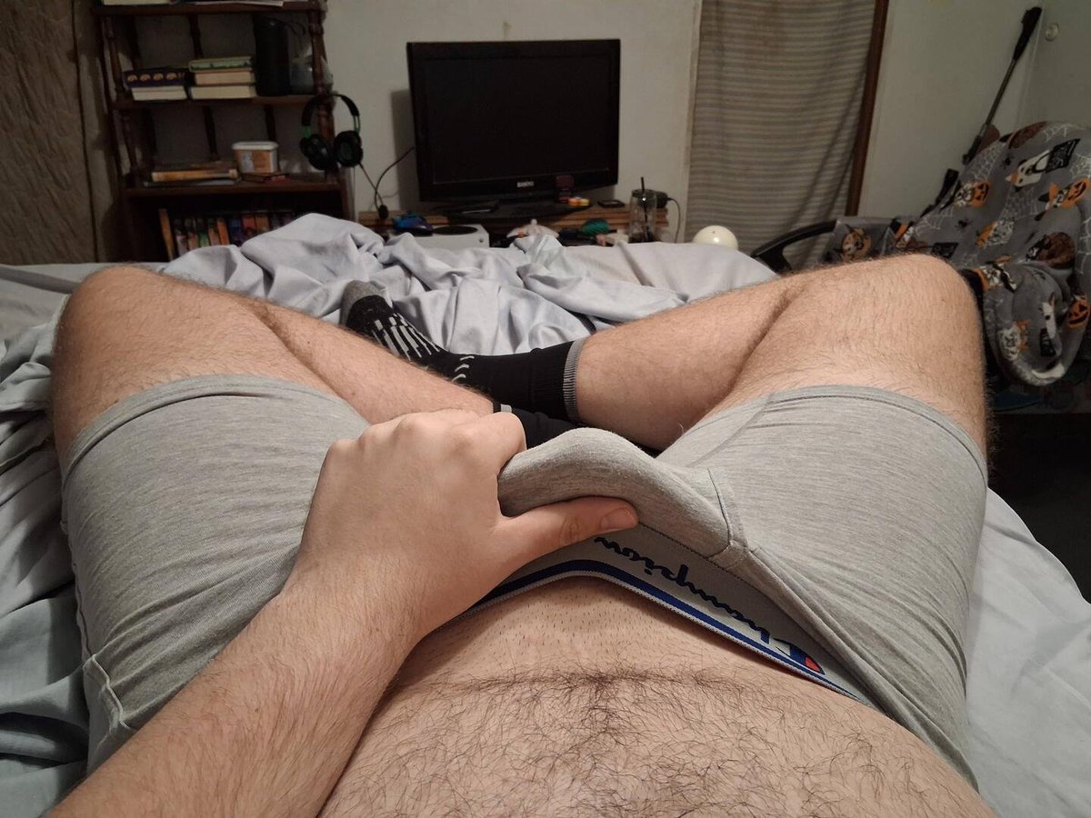 Silver_wolf_pup's tweet photo. Pup is horny after his morning walk #underwear #horny #hard #pupplay #boy #morning #bulge https://t.co/30cJyeNNvr