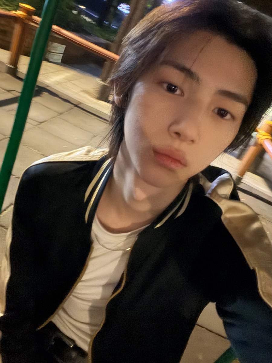 cortisinawvrse's tweet photo. [260911] WEVERSE POST

#CORTIS #코르티스 #JUHOON #주훈 #GREENGREEN
🐼 https://t.co/8ygke3BllI