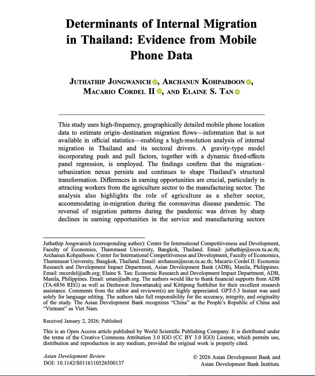exploreQuadrant's tweet photo. Location data is helping map internal migration across Thailand, revealing how earning opportunities, sectoral differences, education, and digital connectivity influence migration patterns and shape the country’s economic transformation.

https://t.co/YthcepjRi7 https://t.co/tBJ4j6grd2