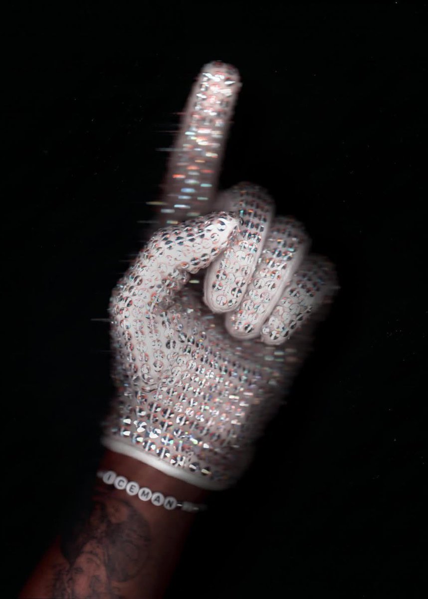Rap's tweet photo. ‘ICEMAN’ has now spent 13 WEEKS at #1 on Billboard’s Top R&amp;B/Hip-Hop Albums chart‼️🧊

It’s officially Drake’s longest-running #1 album ever on the chart. https://t.co/s2bYapqFWK