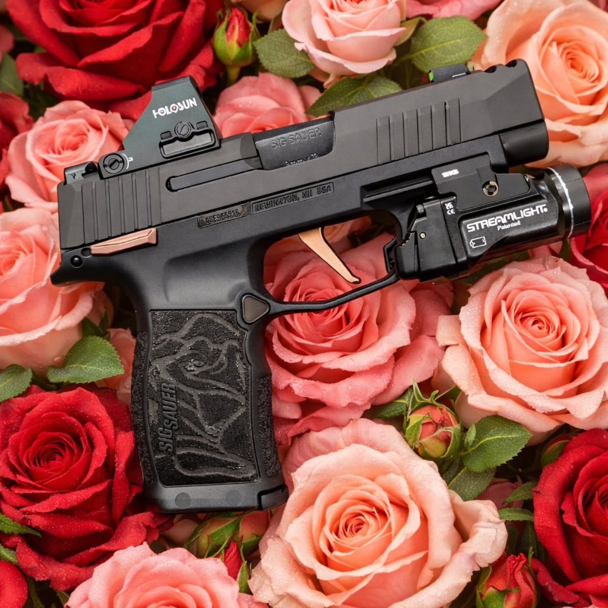 ayu34274's tweet photo. Did you know, the Sig Rose is made to be ambidextrous.
#personalprotection #familymatters #multithreat #triplethreat #tacticaladvantage #tactical360 #360awareness #shootnmove #realistictraining #gungear #tacticallife #survivor #realworldfight #survival #tntsafes #safearms https://t.co/VT5rkpOPdO