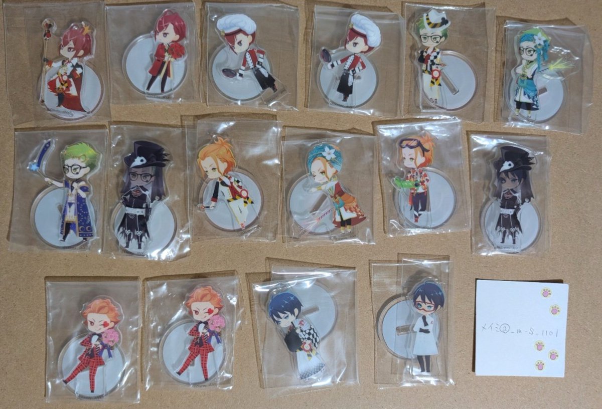 _m_s_1101's tweet photo. @1
ツイステ ミニアクスタ 交換
＊＊緩募＊＊

【譲】
画像のもの
※外装劣化あり

【求】
異種 レオナ
(比較的新しいグッズ)

郵送交換希望です。
特典は比率もご提示いただければ幸いです。
素人保管になりますので初期傷等、細かな状態が気になる方はご遠慮ください。

よろしくお願いいたします。 https://t.co/Ls5yg7Fa3Y