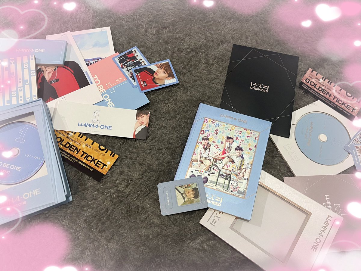 JaeminFrame08's tweet photo. Album wanna one pertama ku tiba🫰🏻 hihi makasi banyak ka @angmongtal mau memberikan dua set album wanna one nya untuk aku adopsi😻albumnya bakal aku jaga selalu karena dikirimnya juga effort dari lombok, beneran terharu🥹kamu happy happy selalu ya kaa! ❤️❤️❤️ https://t.co/30VgV5hXih