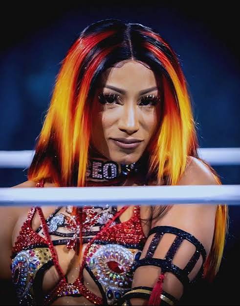 DiscussingWrsln's tweet photo. WWE recently reached out to Mercedes Moné about potentially joining WWE after her current AEW contract expires, but she rejected the idea

Saying  “Bitch, please. Go.”

(Source: DW Times) https://t.co/vVuJvdiuf9