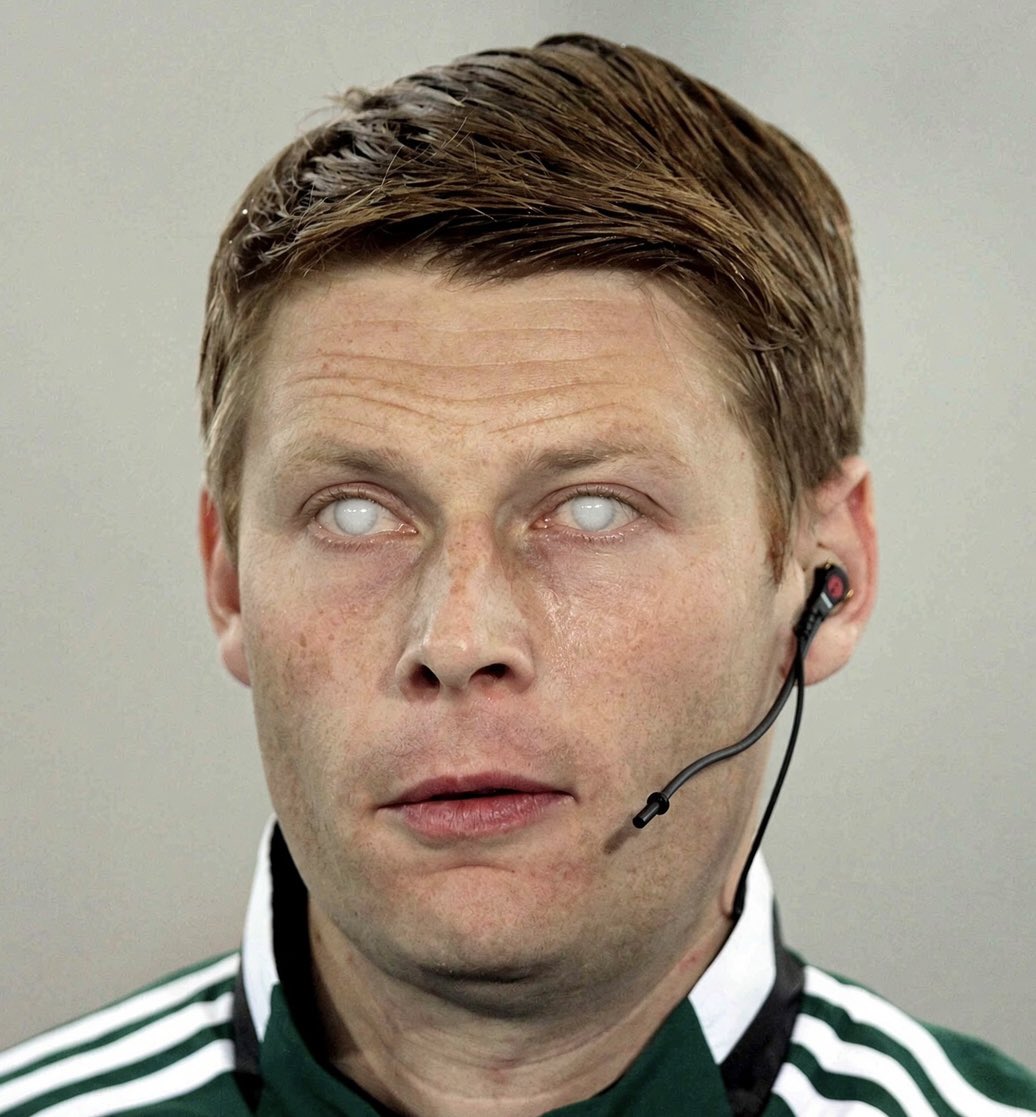 filaligs1905's tweet photo. German football federation @DFB presents ;

Biggest TWAT in the history of @ChampionsLeague. 

‘‘ Christian Dingert ’’ https://t.co/9pOu4PZtoi