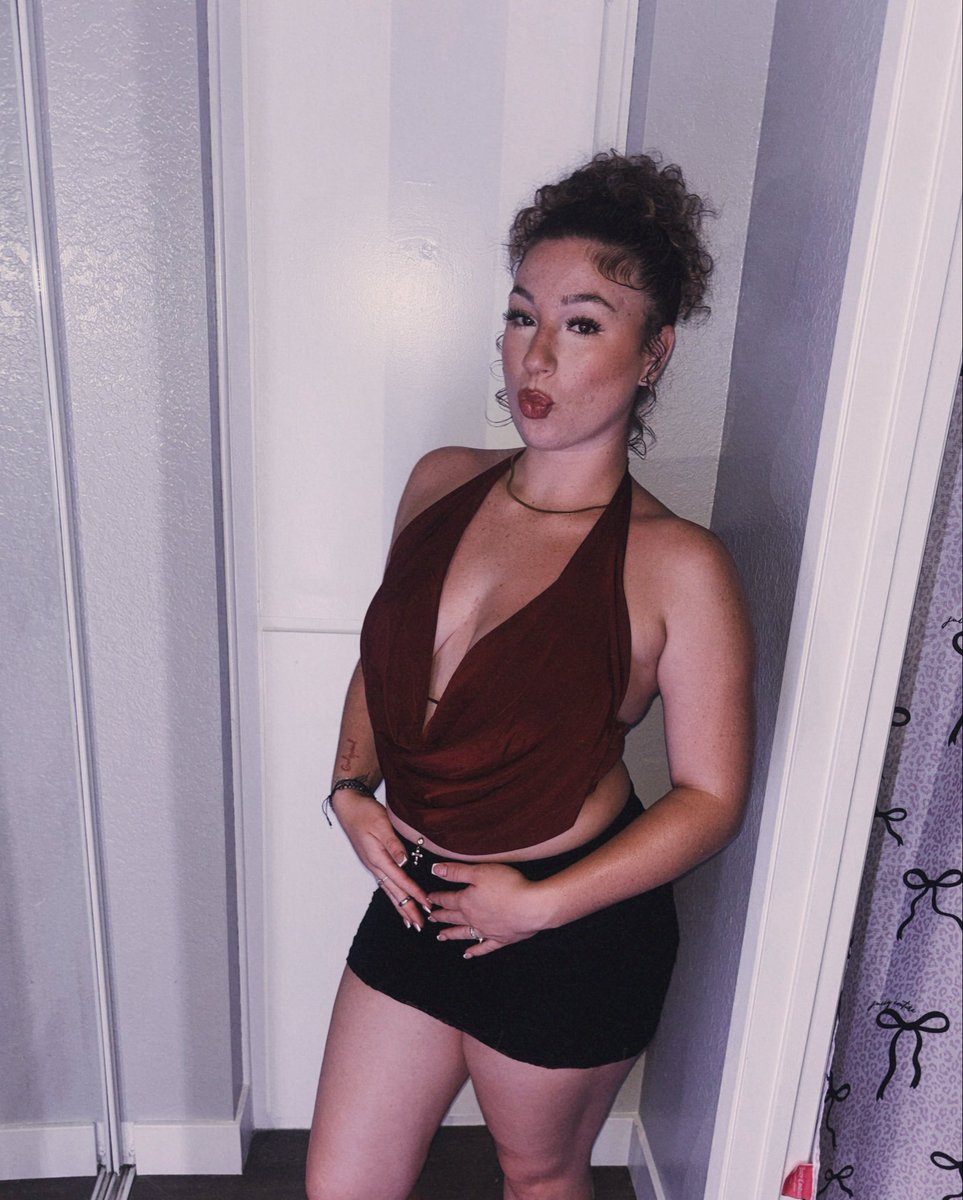 tricksonlyy's tweet photo. Take me out and spoil me ?☺️ #sincity #trick #wya https://t.co/LtBBoKKWMt