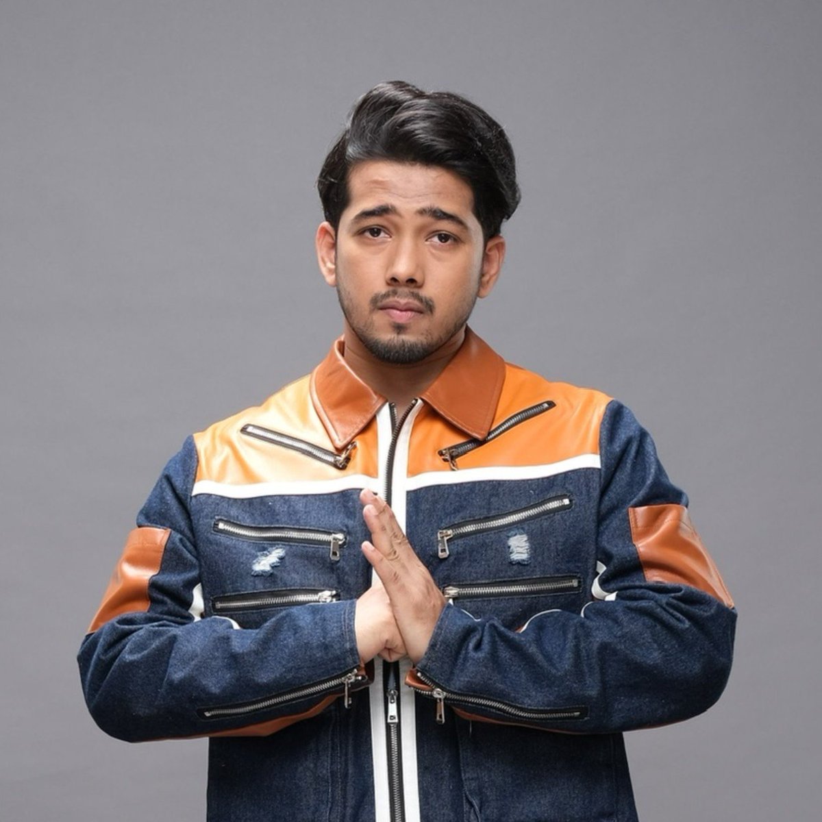 txayan123's tweet photo. Expli chakke ki aulaad 
SCOUT RULING BB20 https://t.co/FQHF89Aqf3
