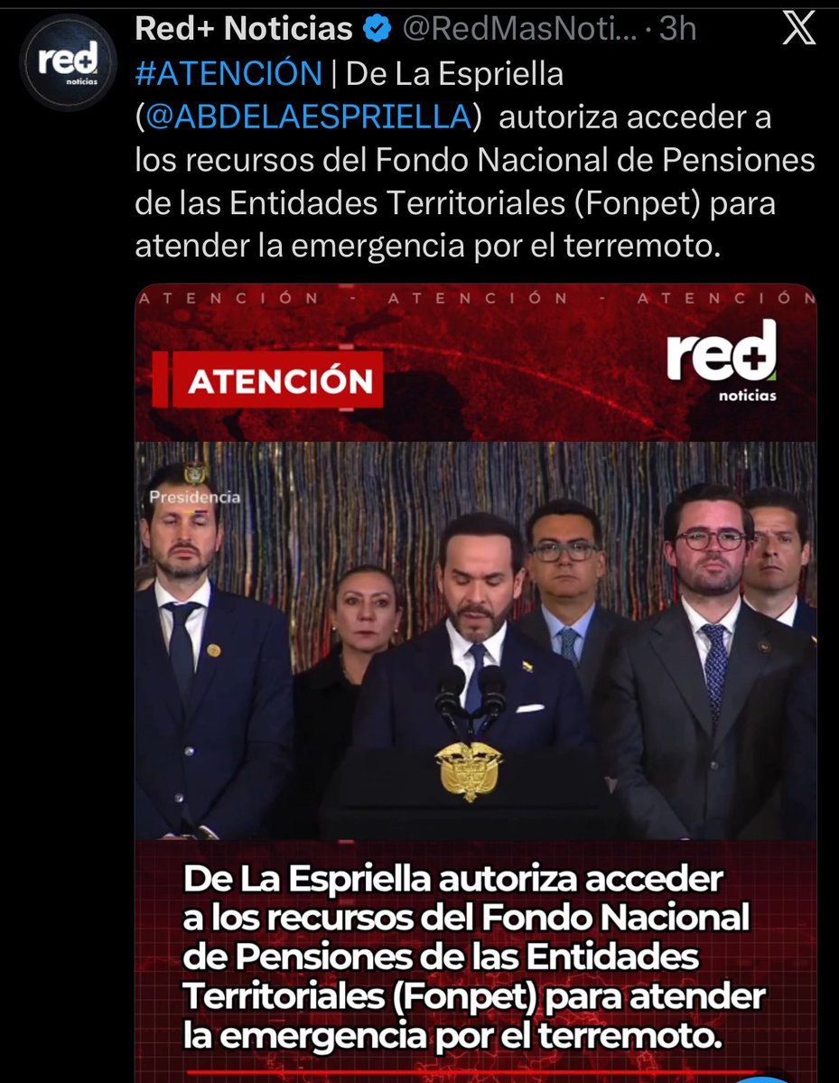 AlejoBetancurt7's tweet photo. ¿Vos te imaginas lo que estaría ya haciendo el @consejodeestado si esto lo hubiera dicho @petrogustavo? 

¿Te imaginas a la ponderada y ‘experta’ @SoyJerome__ gritando ‘con mi pensión no’? ¿Cómo serían los titulares de nuestros medios vaticinando caos a partir de esta decisión? https://t.co/zoReVyMlIf