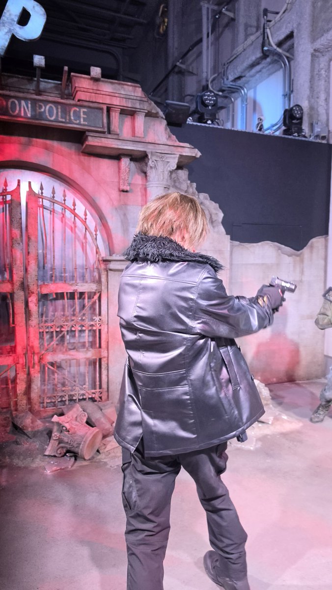 pan8621's tweet photo. バイオハザードの最後に撮影OKのところがありました
#USJ   #USJファン
#USJバイオハザード https://t.co/BwN41Geipx