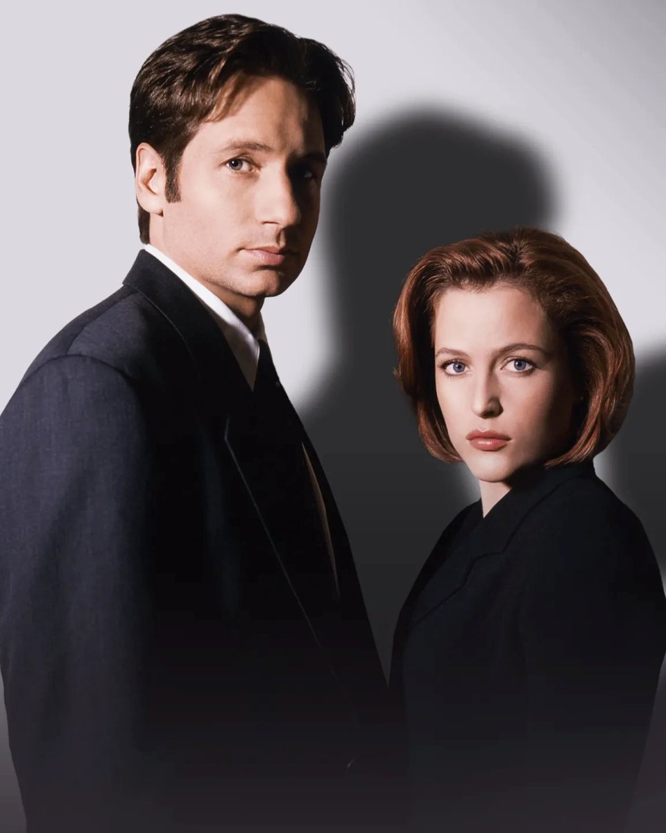 CinemaaNow's tweet photo. 33 years ago today, ‘THE X-FILES’ premiered on Fox. https://t.co/Ct4Mef7hXA