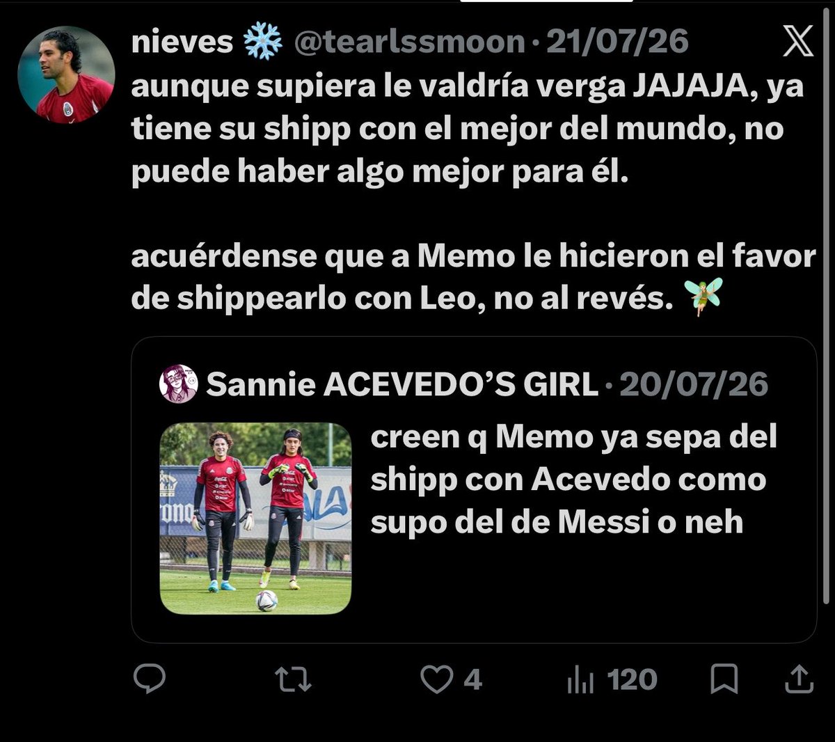 ojosdeneth's tweet photo. Nah, con razón la loquita tan obsesionada, si cree que al que le hicieron el favor de shippearlo con el enano fue a Memo #medicate https://t.co/o05b3Stmyb