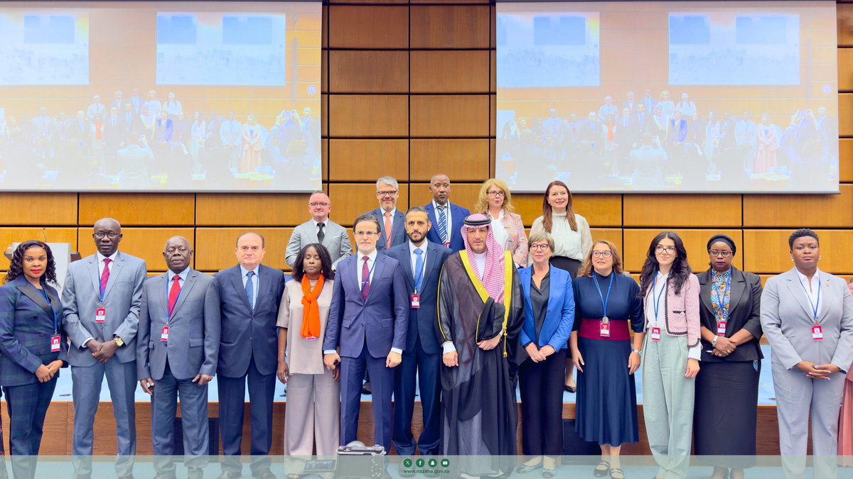 nacclebanon's tweet photo. مشاركة فاعلة للهيئة الوطنية لمكافحة الفساد في الاجتماع العام السابع لشبكة GlobE في فيينا، التي تجمع أكثر من 250 سلطة في 137 دولة.
وخلال مشاركتها، وقّعت الهيئة نموذج اتفاق لتبادل المعلومات، بما يعزّز التعاون الدولي في مكافحة الفساد وتعقّب عائداته. 🌐#GlobEnetwork @UNODC https://t.co/QAbVLRc950