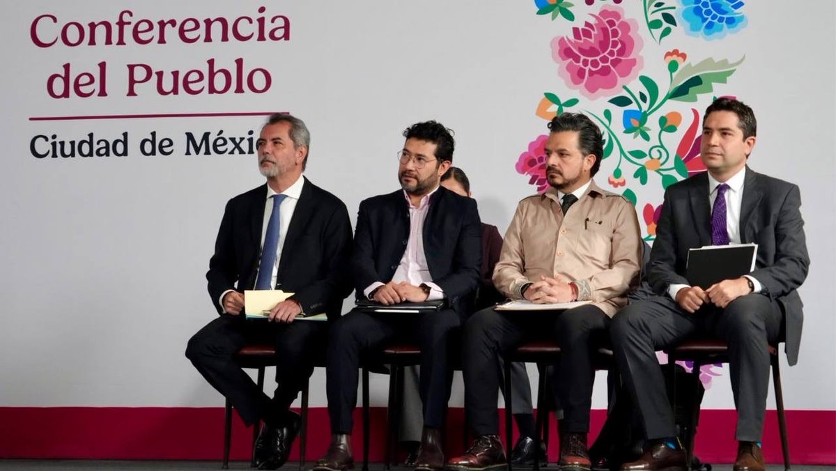 marathb's tweet photo. 🇲🇽 En cumplimiento a la instrucción de nuestra Presidenta @Claudiashein, estamos impulsando acciones para facilitar la vida de quienes generan empleo y fortalecen la economía del país.

Para facilitar el cumplimiento de la normatividad en materia de subcontratación, desde la #STPS simplificamos el trámite del Registro de Prestadoras de Servicios Especializados u Obras Especializadas (#REPSE) para las microempresas de hasta 10 trabajadores: 

➡️ De 8 requisitos a 1 solo.
➡️ De 20 a 5 días hábiles de respuesta.
➡️ Más de 18 mil microempresas próximas a renovar su registro serán beneficiadas.